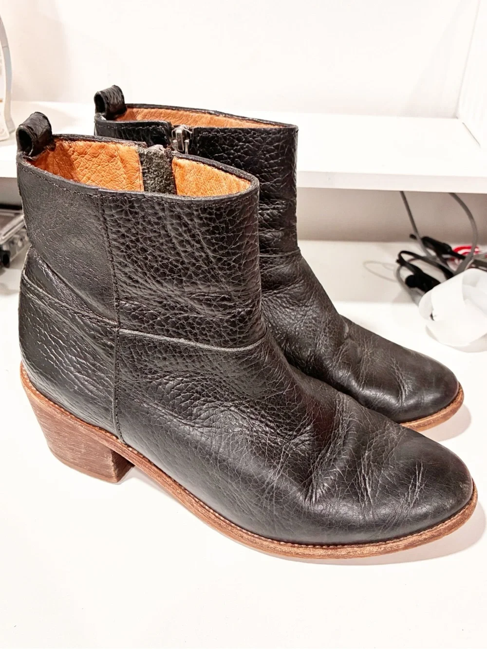 Madewell The Perrie Leather Ankle Boot Pebbled Black Side Zipper Size 7.5